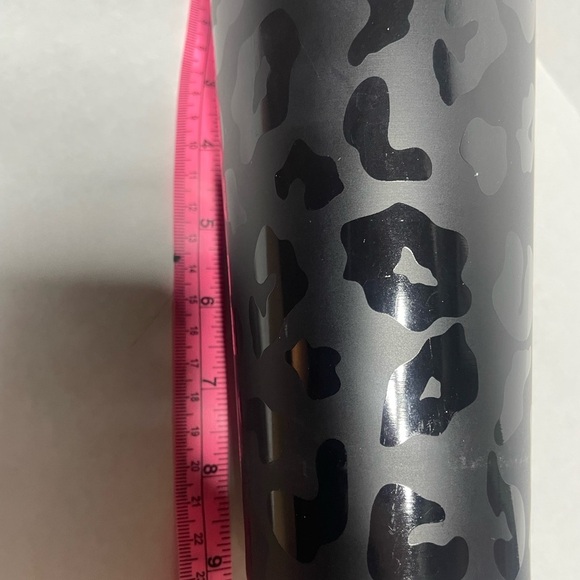 HydroJug Black Camo Water Bottle – Large Reusable Jug with Flip Top Lid - Picture 7 of 11